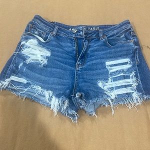 AE distressed Jean short